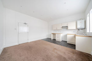 Lounge & Kitchen- click for photo gallery